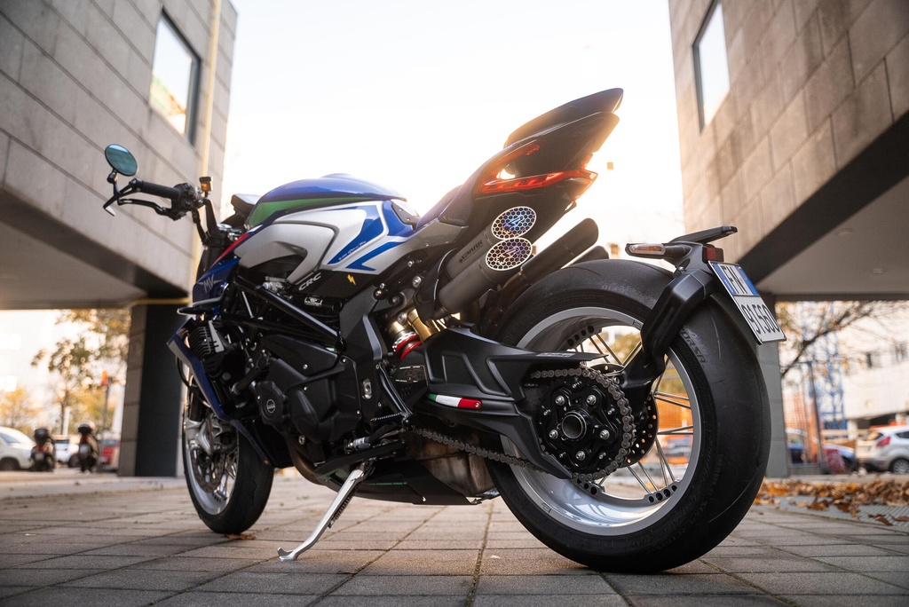 Brutale 1000 CNC - 375_918.jpg