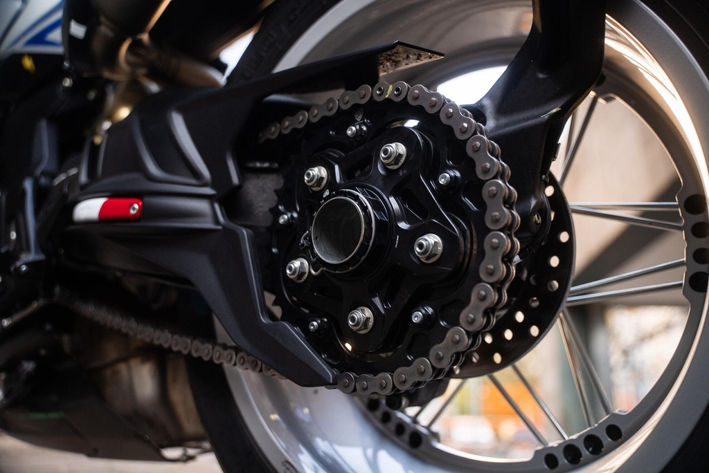 Brutale 1000 CNC - 360_581.jpg