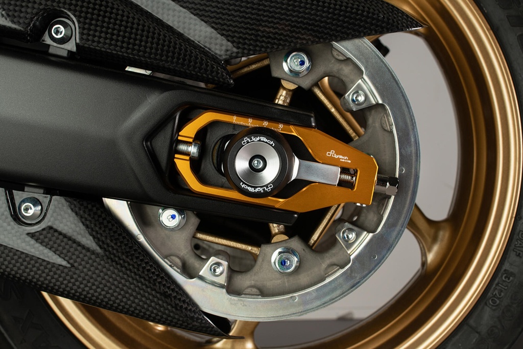TEYA001ORO_MOUNTED_2.jpg