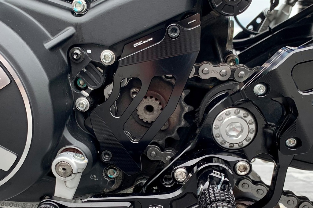 CP155B_mounted.jpg