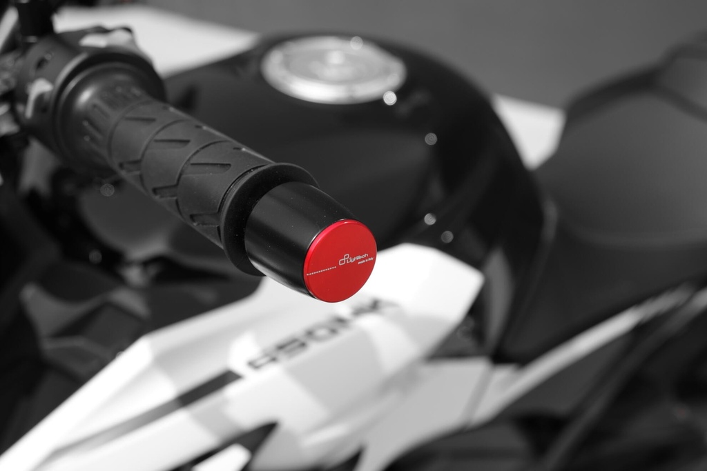 KTM404_MOUNTED_1.jpg