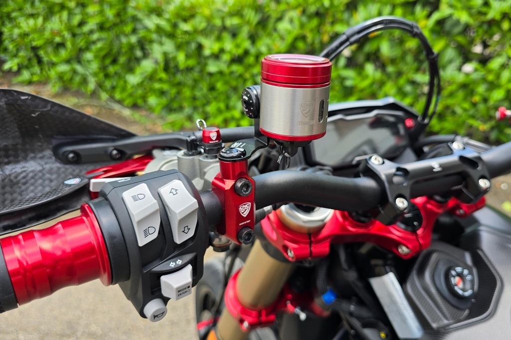 CV024R_mounted.jpg