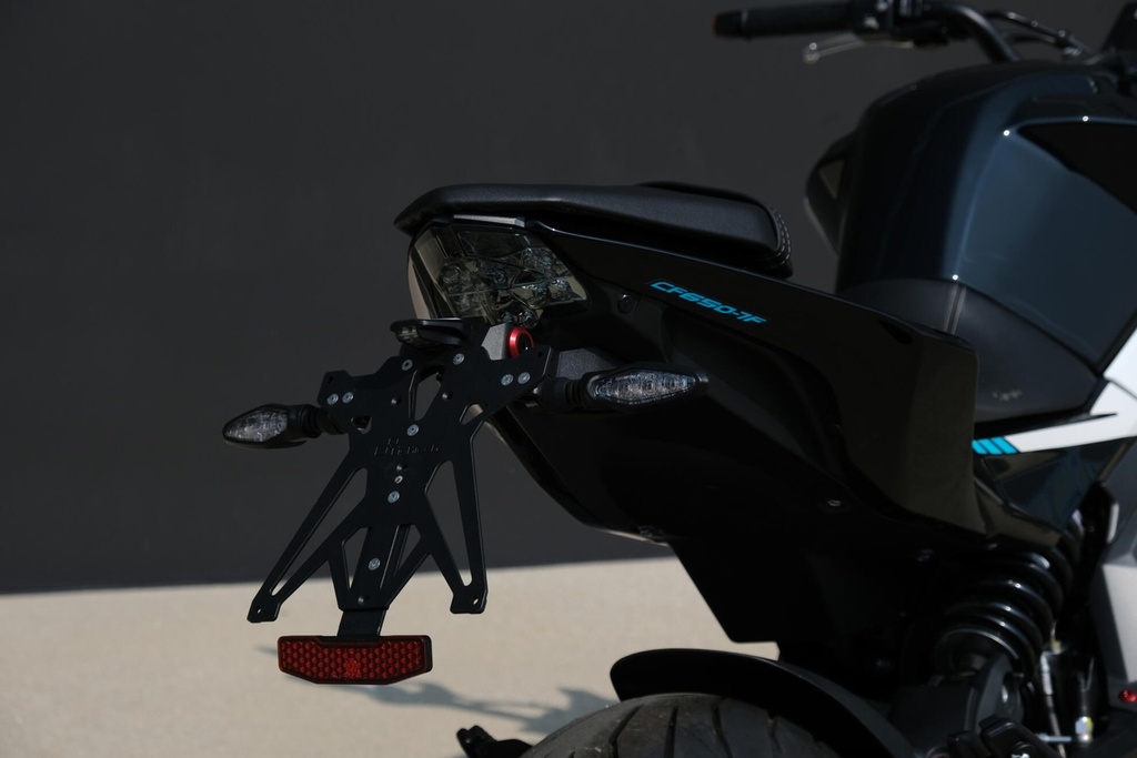 KTARCF101_MOUNTED_1.jpg