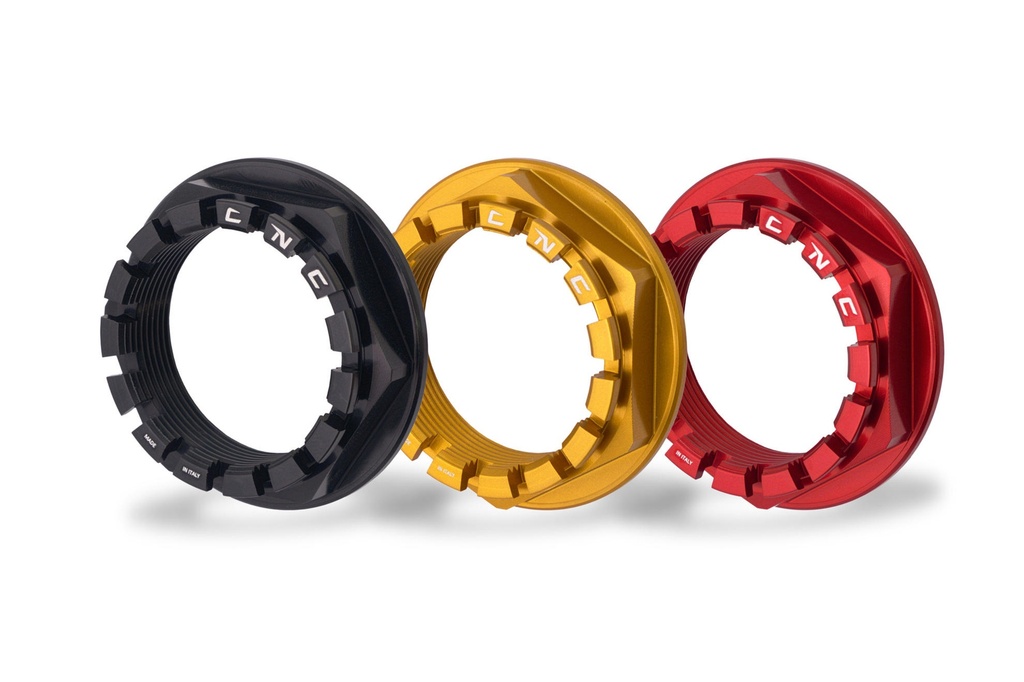 [CNC-DA380B] Rear wheel nut RH Ducati (Black)