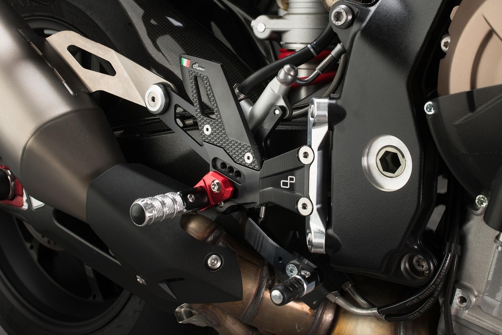 FTRBM008R_MOUNTED_2.jpg