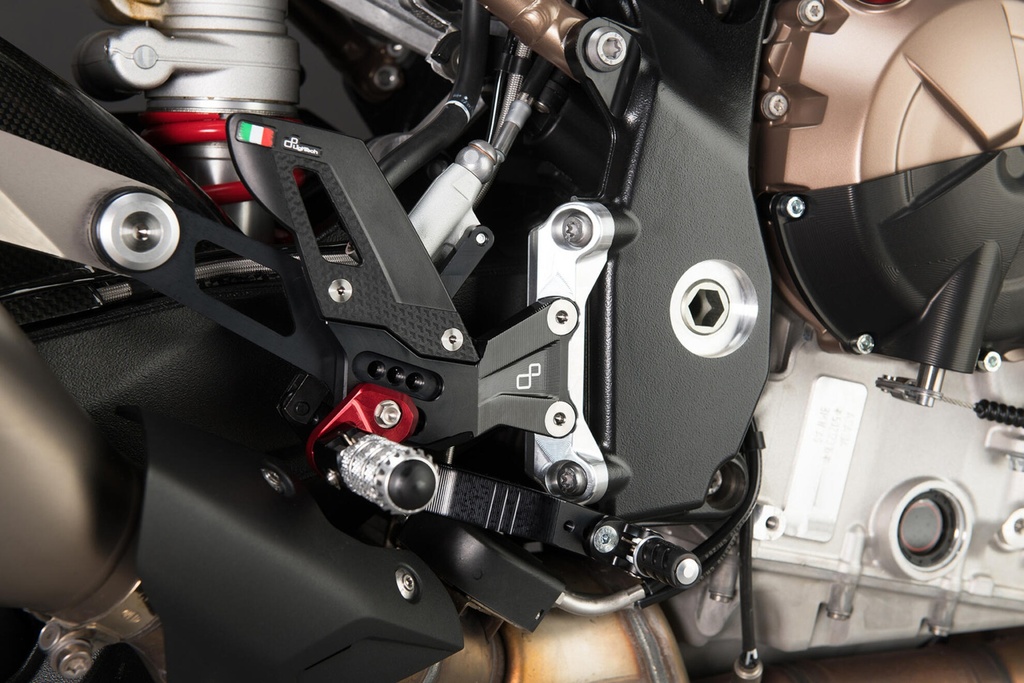 FTRBM008R_MOUNTED_5.jpg