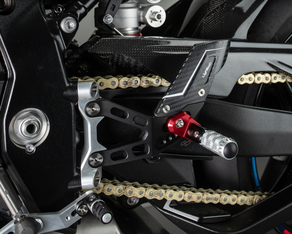FTRBM007R_MOUNTED_3.jpg