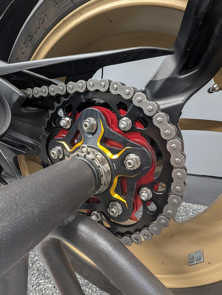 DA397X_Mounted_02.jpg