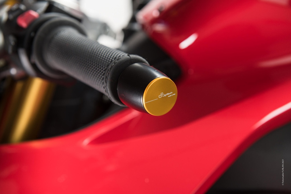 CAP001ORO_MOUNTED.jpg