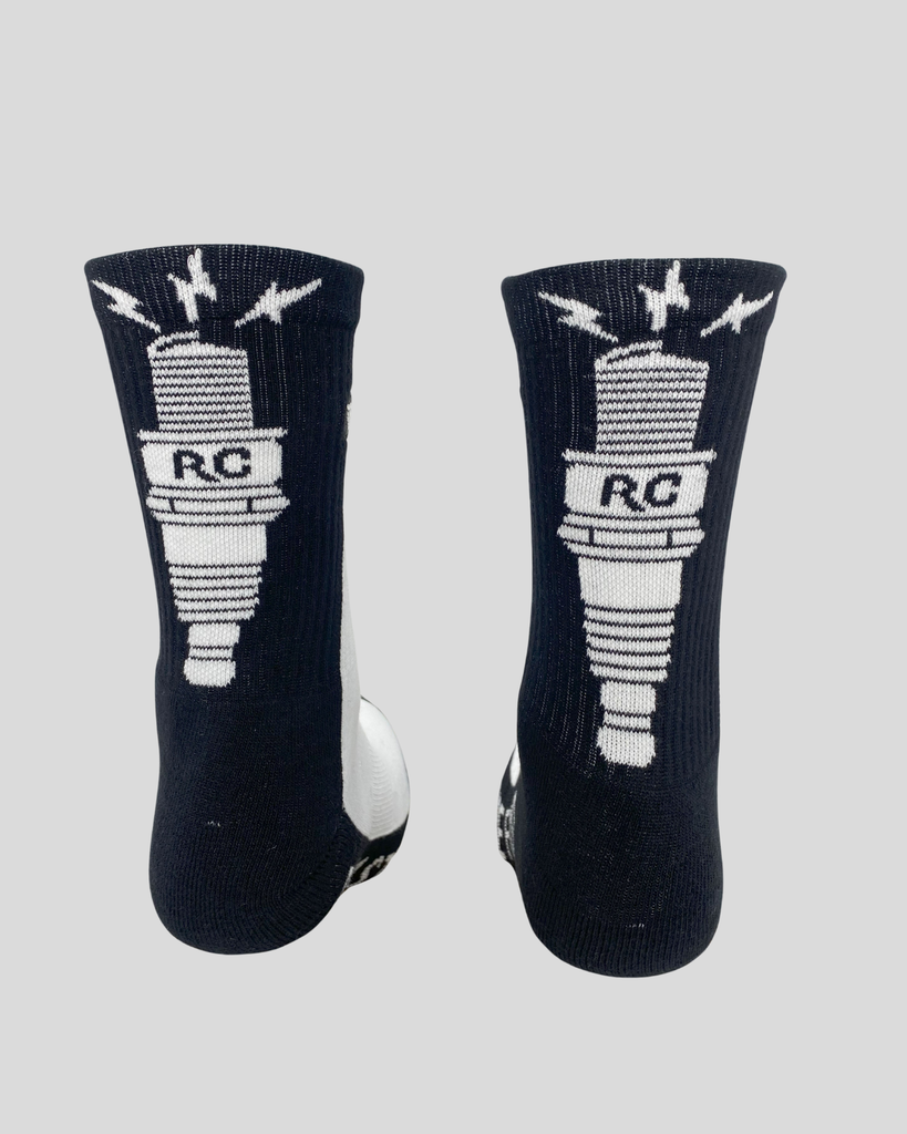 RC961342SparkSocksBlack_White2.png