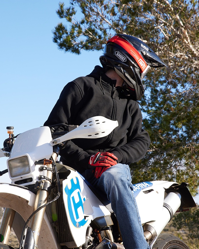 RC1002A3_Dave-Blue_8.jpg