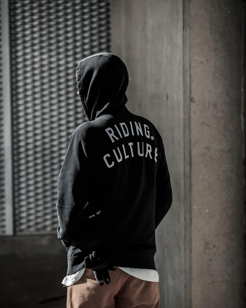 RC600901BlackZip11.jpg
