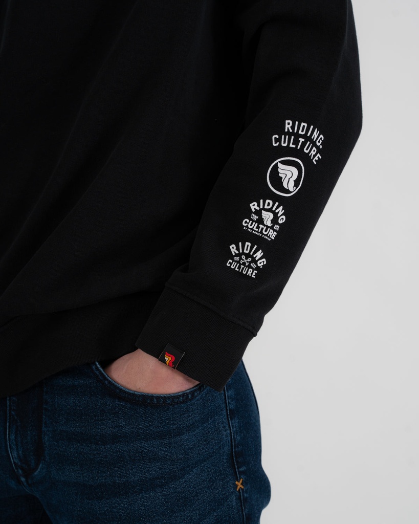 LOGO_SWEATER_BLACK2.jpg