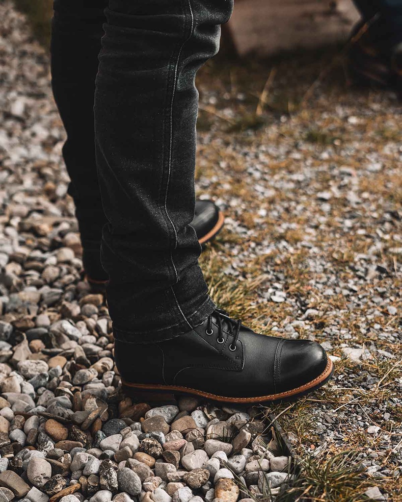 Rokkertech-Tapered-Slim-Black-Leg.jpg