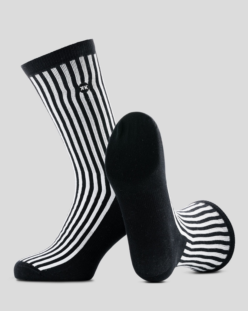 Long-stripes-white-black-2.jpg