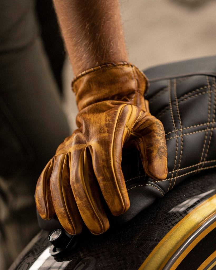 TRC_Sept24_181_McAllen-Glove-yellow.jpg
