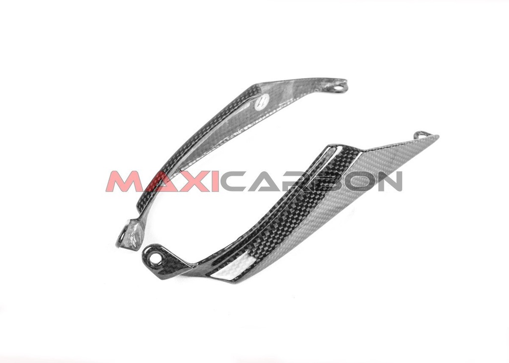 MVL340G-Maxicarbon-carbon-airbox-panels-MV-Agusta-Superveloce-800-3.jpg