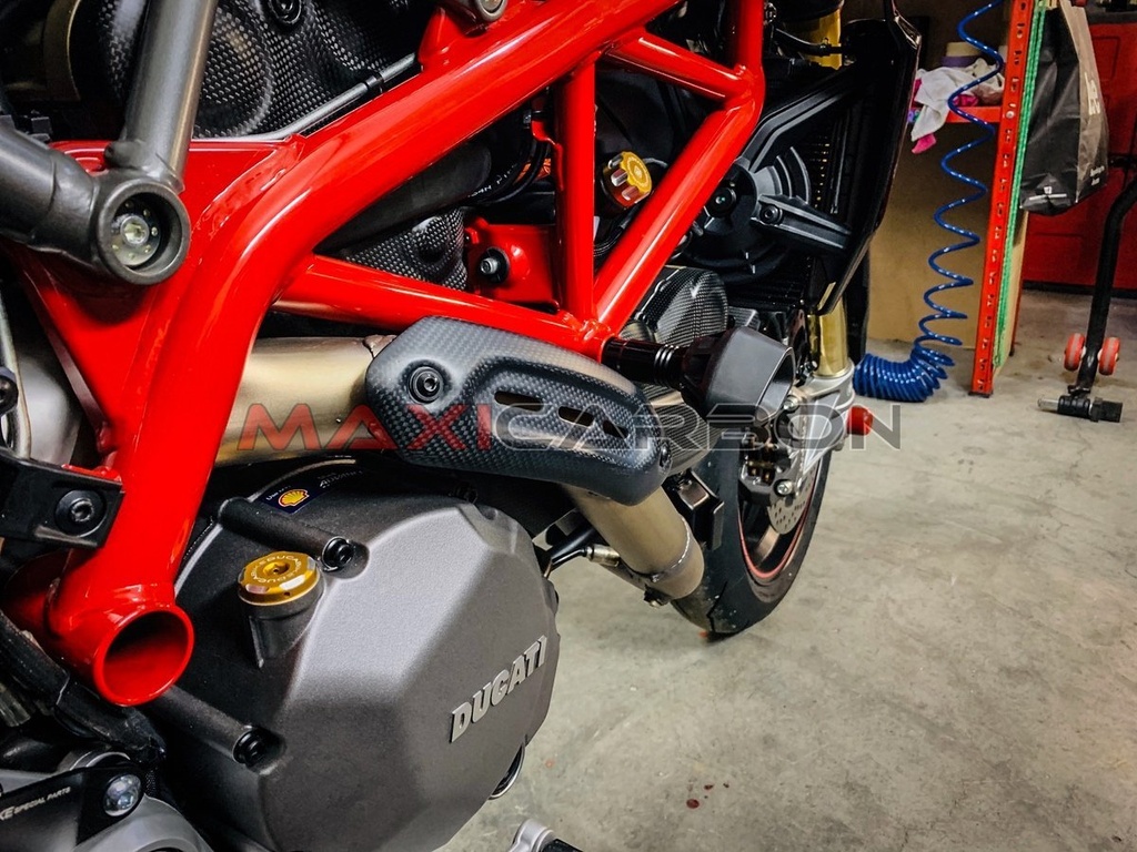 ucati-Hypermotard-950-Maxicarbon-Giorgio-3.jpg