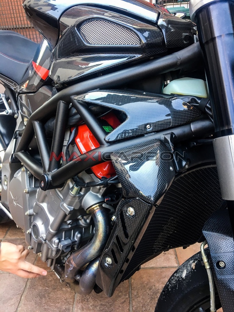 MV-Agusta-Brutale-910-R.jpg