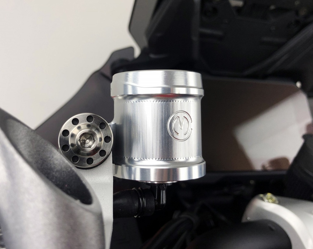 [EB-107147155] Moto Corse Aluminum clutch oil reservoir with Titanium cap (19 ml.)