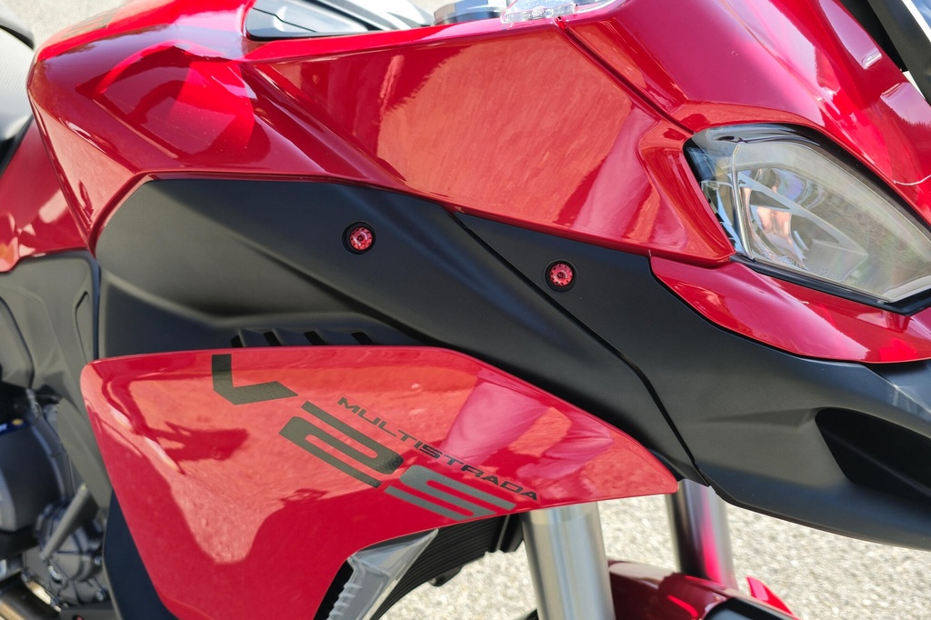 KV302R_Multistrada_V2_MY2025.jpg