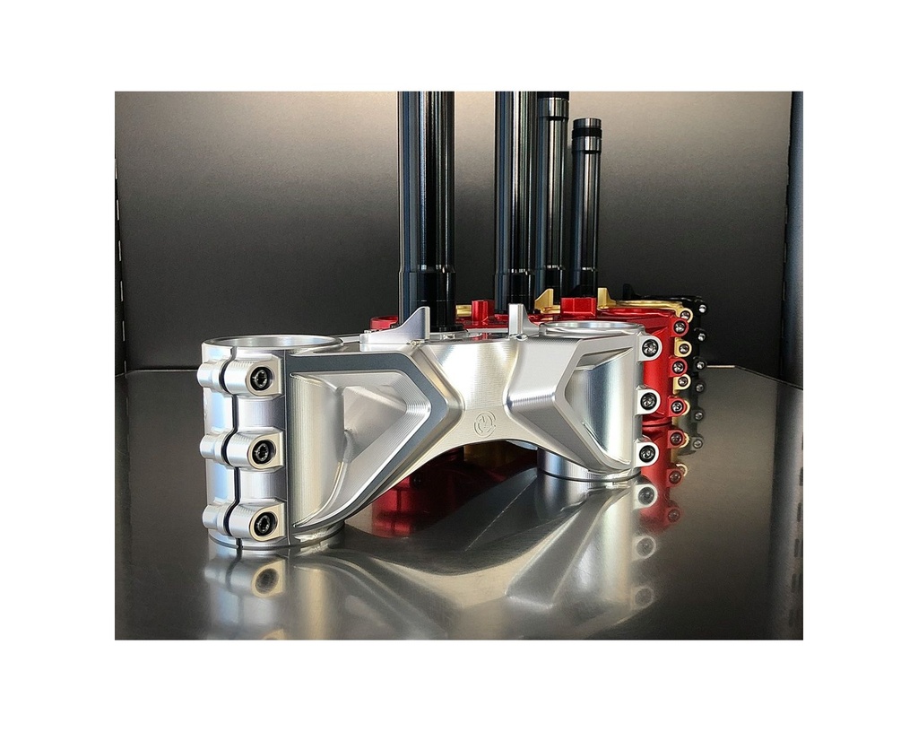 aluminium-steering-lower-triple-clamp-brutale-1000-rush-1000.jpg