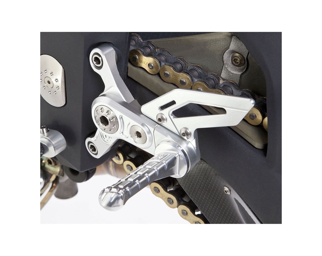 machined-from-solid-riding-adjustable-footpegs-kit-new-design-mv-agusta-f4-brutale.jpg