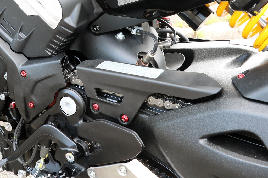 KV343R_Ducati_Diavel_V4.jpg