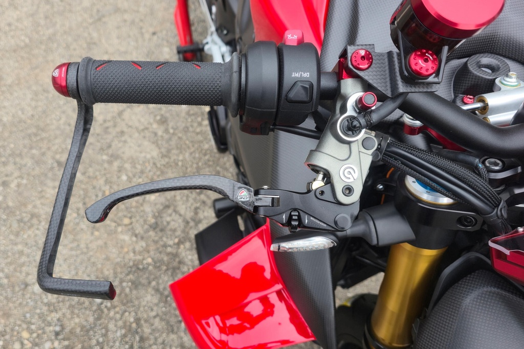 LBV04KB_mounted_03.jpg