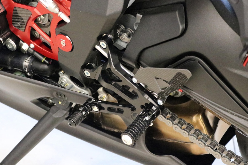 PE227B_gear_mounted.jpg