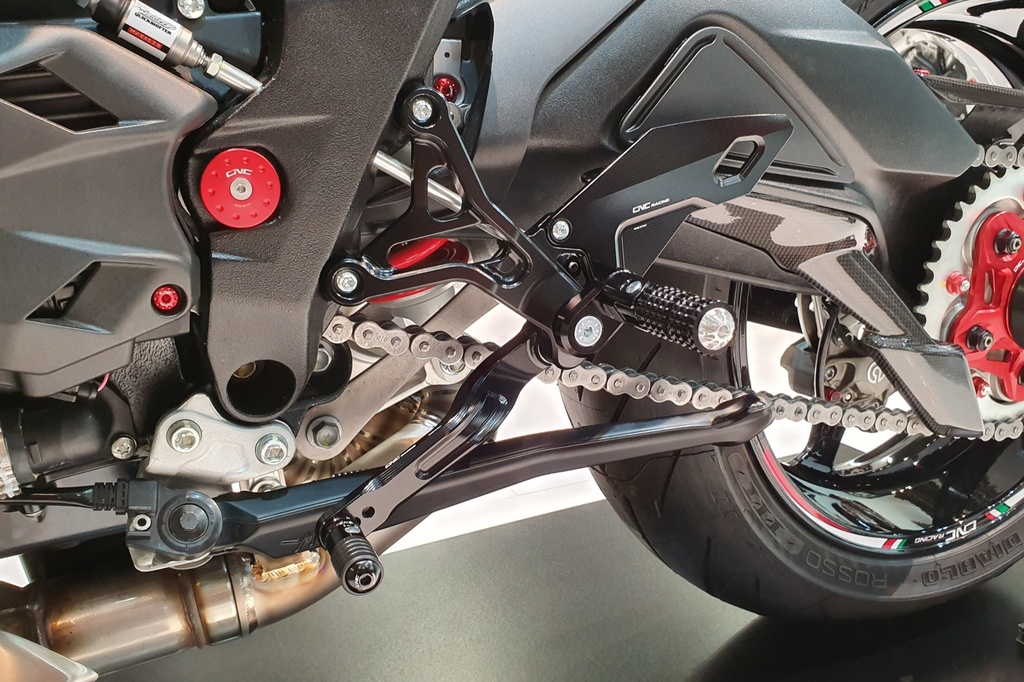 PE229B_mounted.jpg