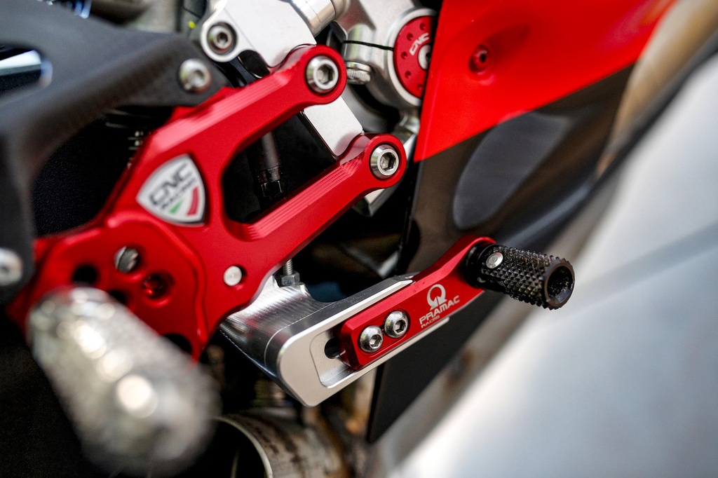 PE400PR_brake_01.jpg