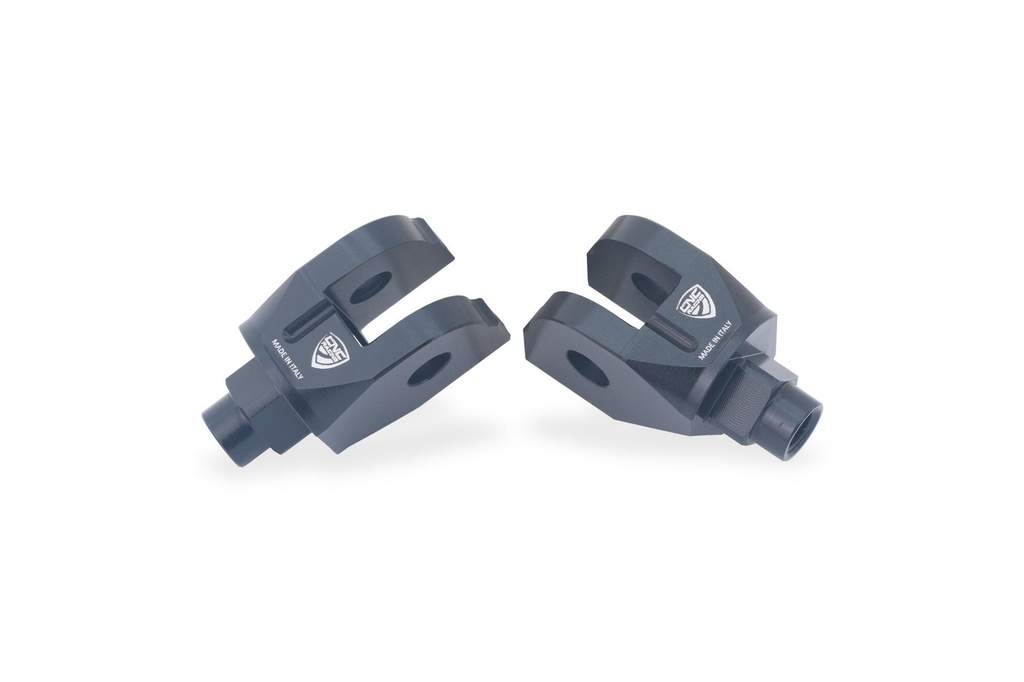 [CNC-PEA10B] Footpegs kit passenger - adapters for Ducati Multistrada V2 MY2025 and Hypermotard V2 MY2026