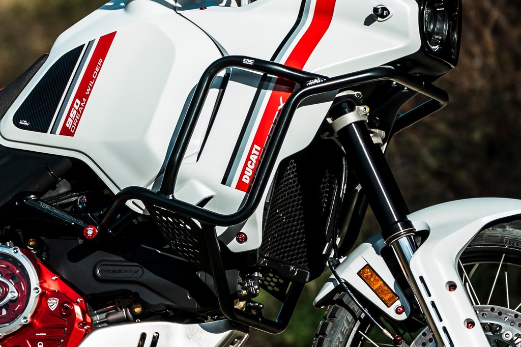 [CNC-PR901B] Engine guard in steel tubes Ducati DesertX