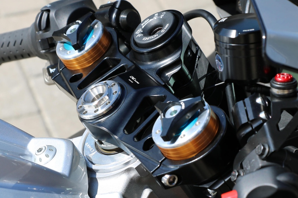 PST13B_PSK01B_mounted_01.jpg