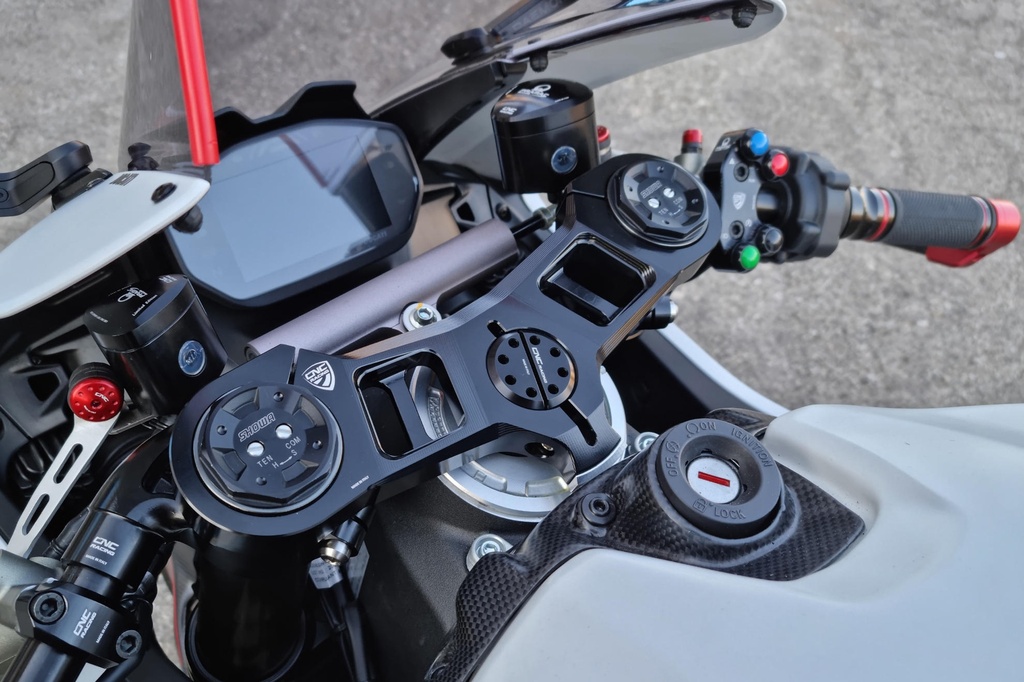 PST16B_mounted.jpg