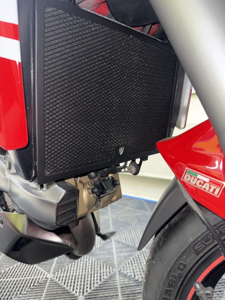RA013B_Mounted_05.jpg