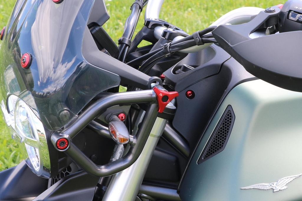 RC101R_mounted_01.jpg