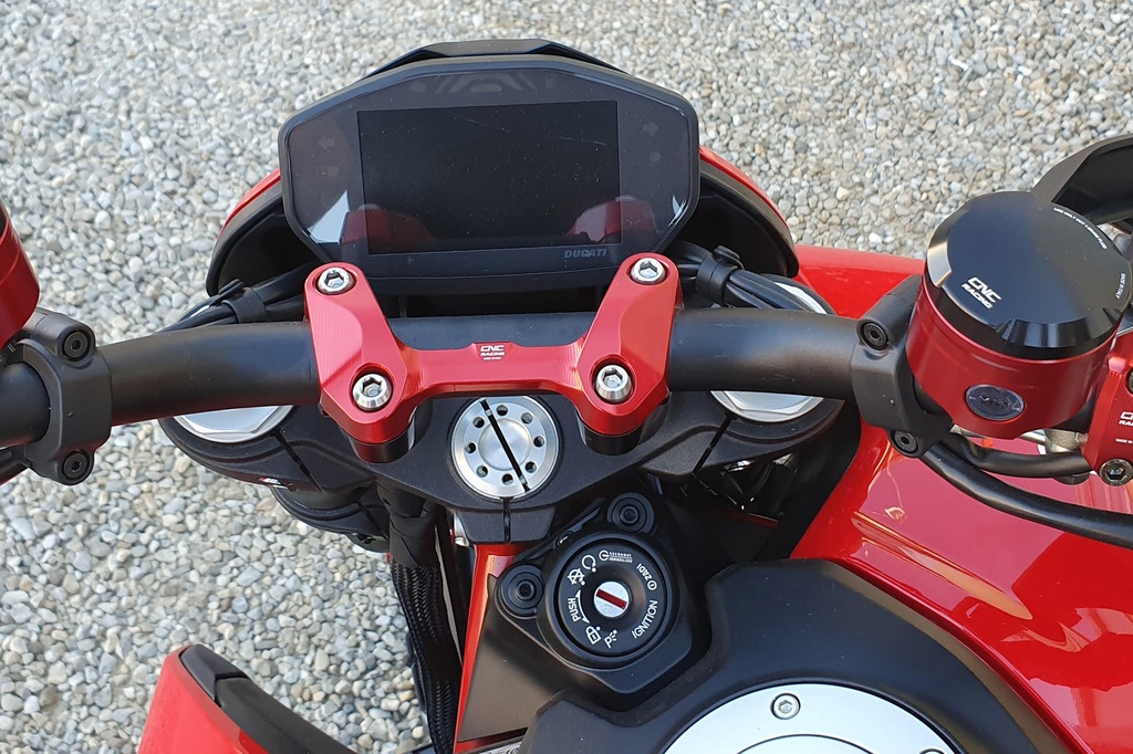 RM254R_mounted_01.jpg