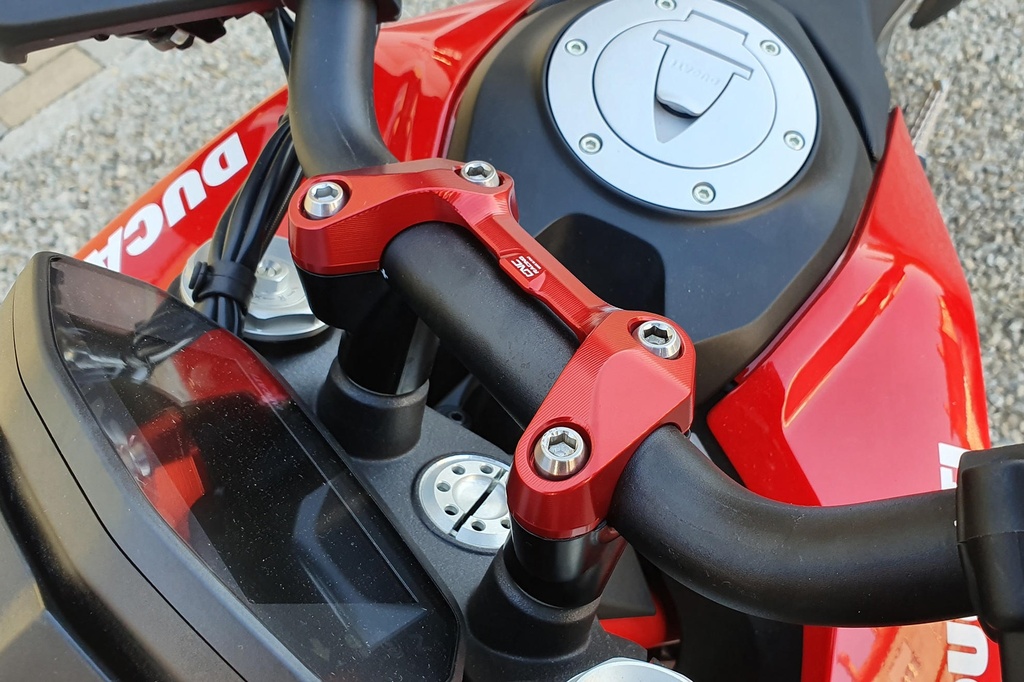 RM254R_mounted_02.jpg