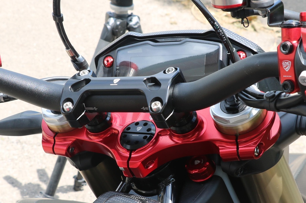 RM264B_mounted_01.jpg