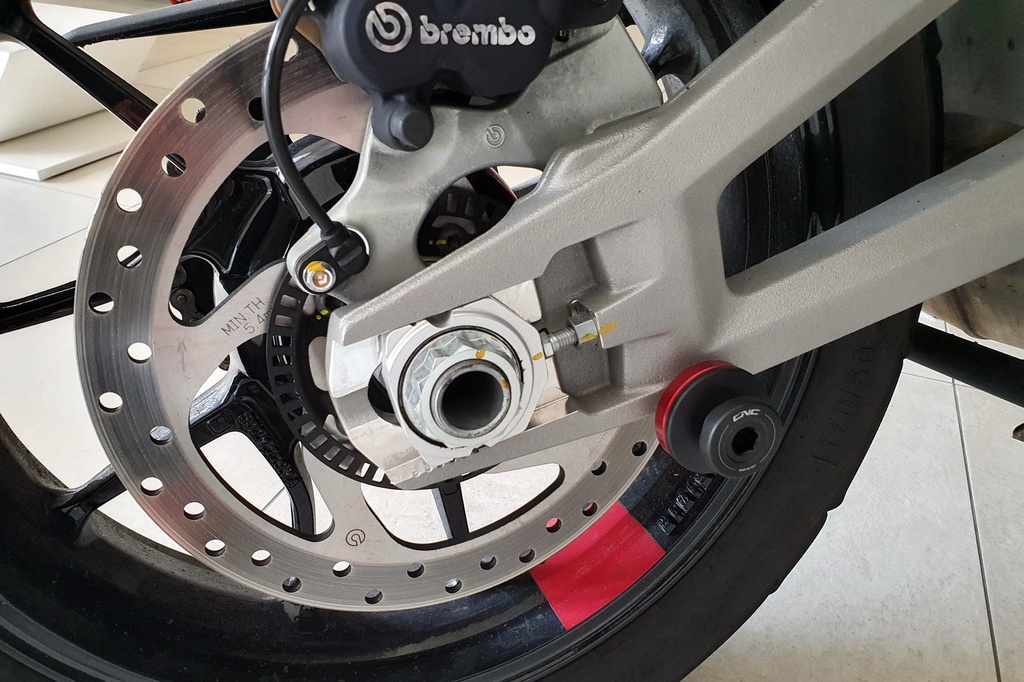 SC300R_mounted_01.jpg