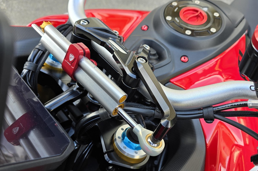 SD116R_mounted_03.jpg