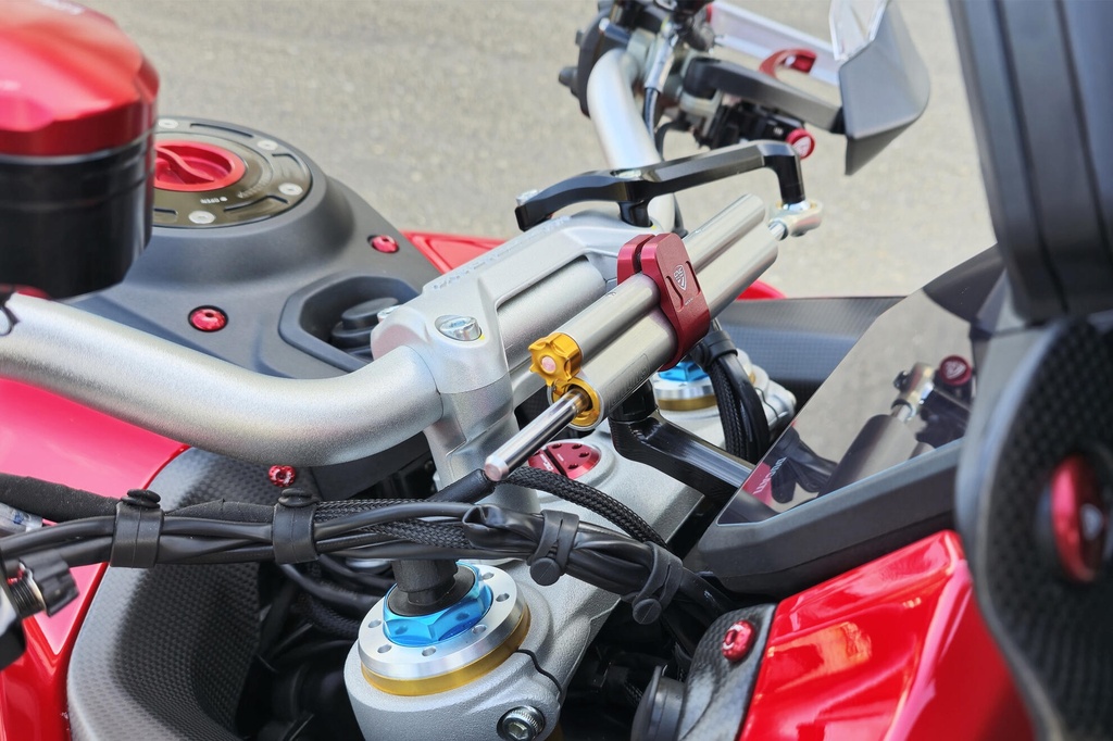 SD117R_mounted_02.jpg