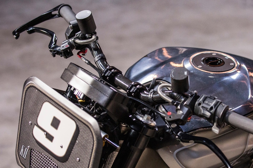 SE800Y_SE801Y_mounted_front.jpg