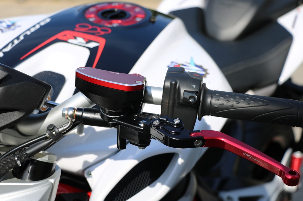 SEB22B_TF610R_02.jpg