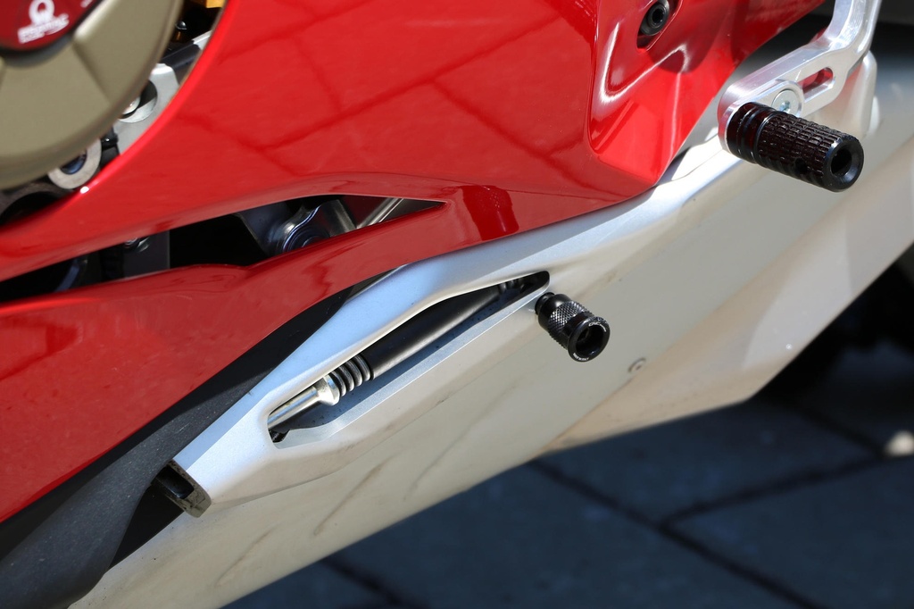 STA01B_mounted_01.jpg