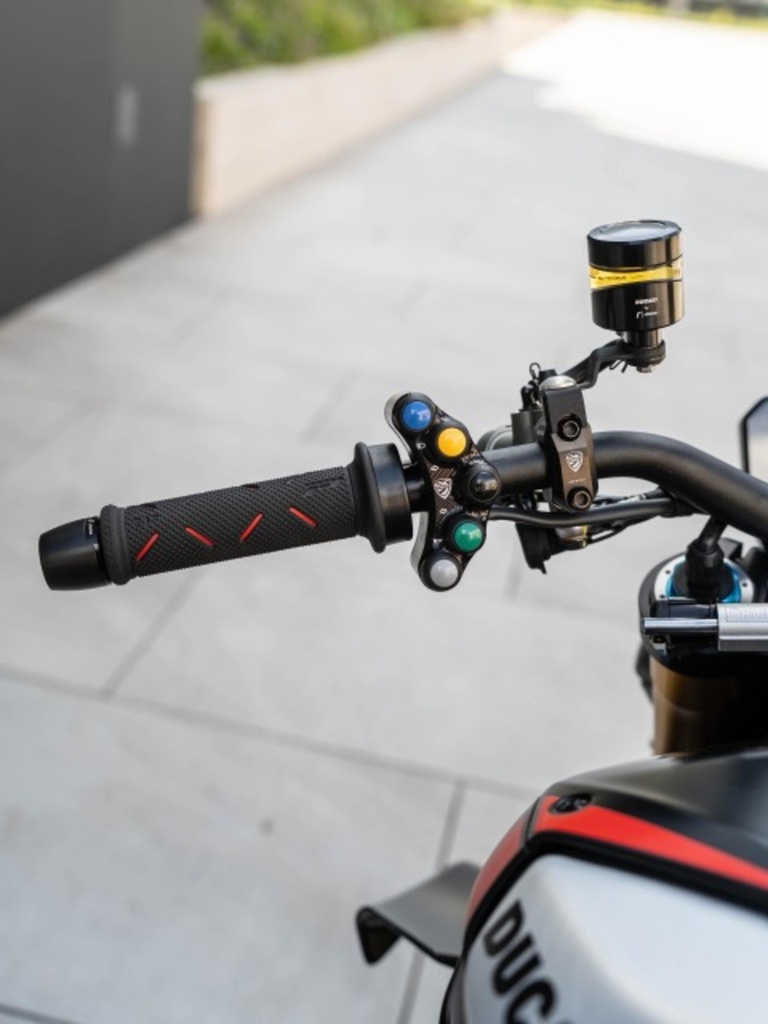 SWD13BPR_Mounted_01.jpg