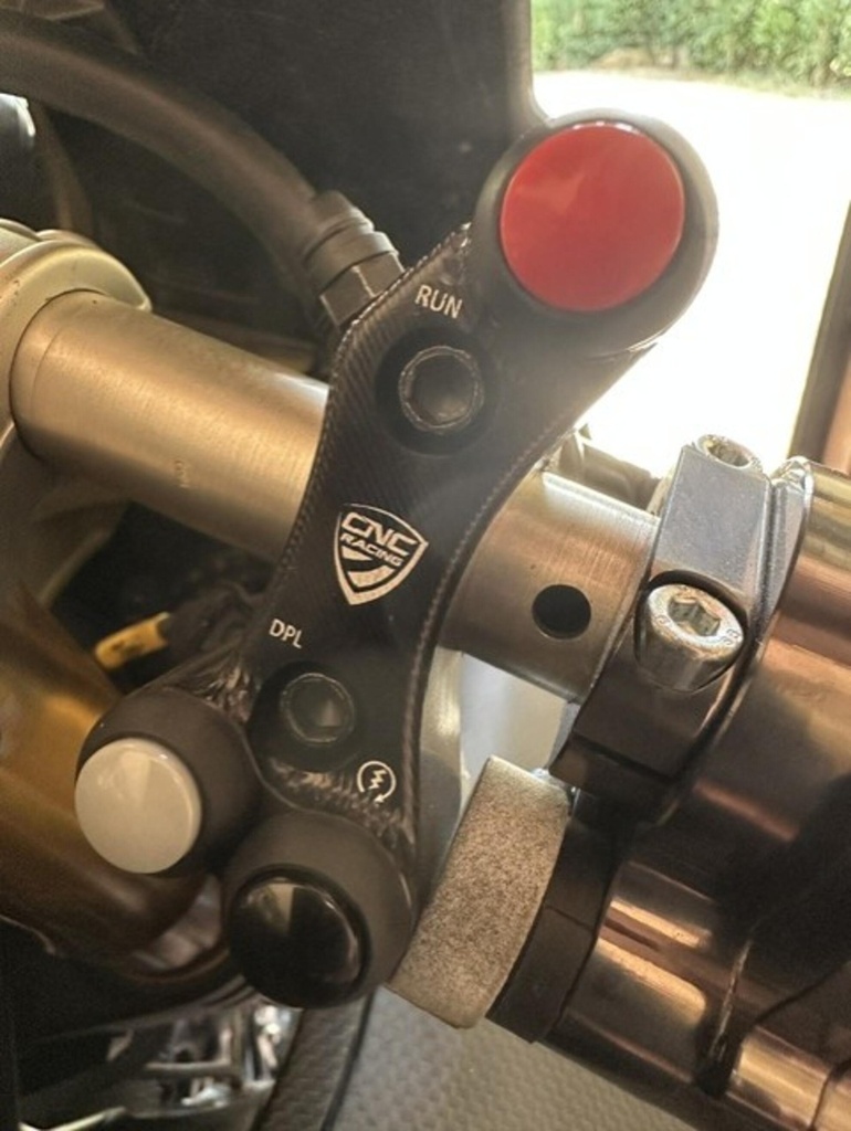 SWD14B_Mounted_01.jpg