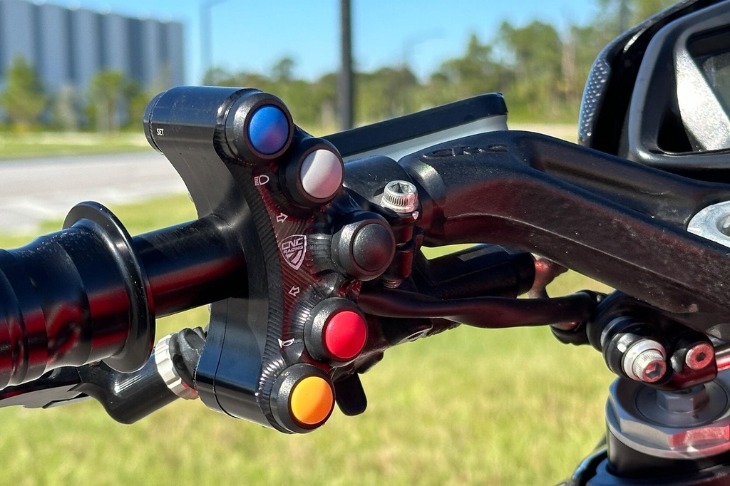 SWM09B_mounted.jpg
